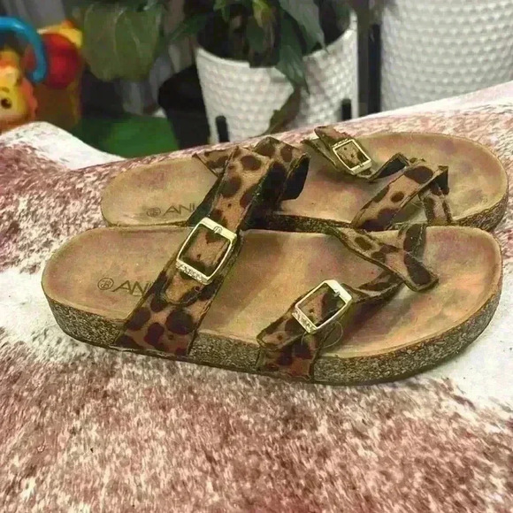 Anna Leopard Print Sandal Size 6.5 - Picture 2 of 2